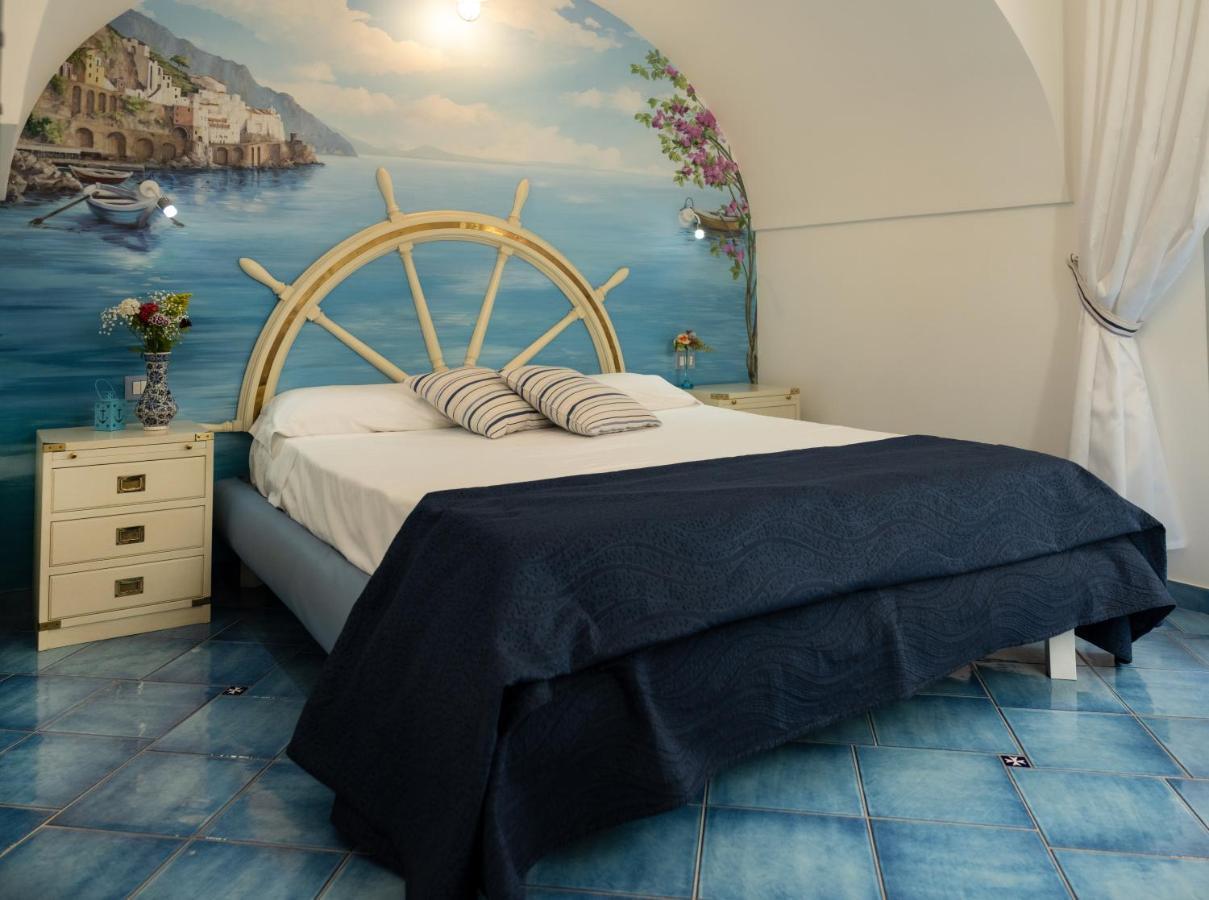Scirocco - Amazing Flat With Terrace In The Center Leilighet Amalfi Eksteriør bilde