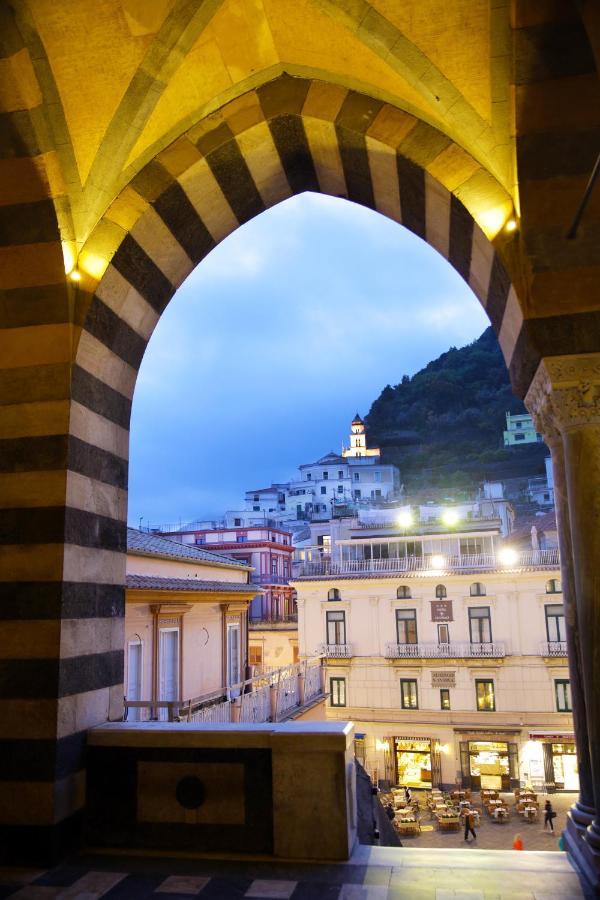 Scirocco - Amazing Flat With Terrace In The Center Leilighet Amalfi Eksteriør bilde