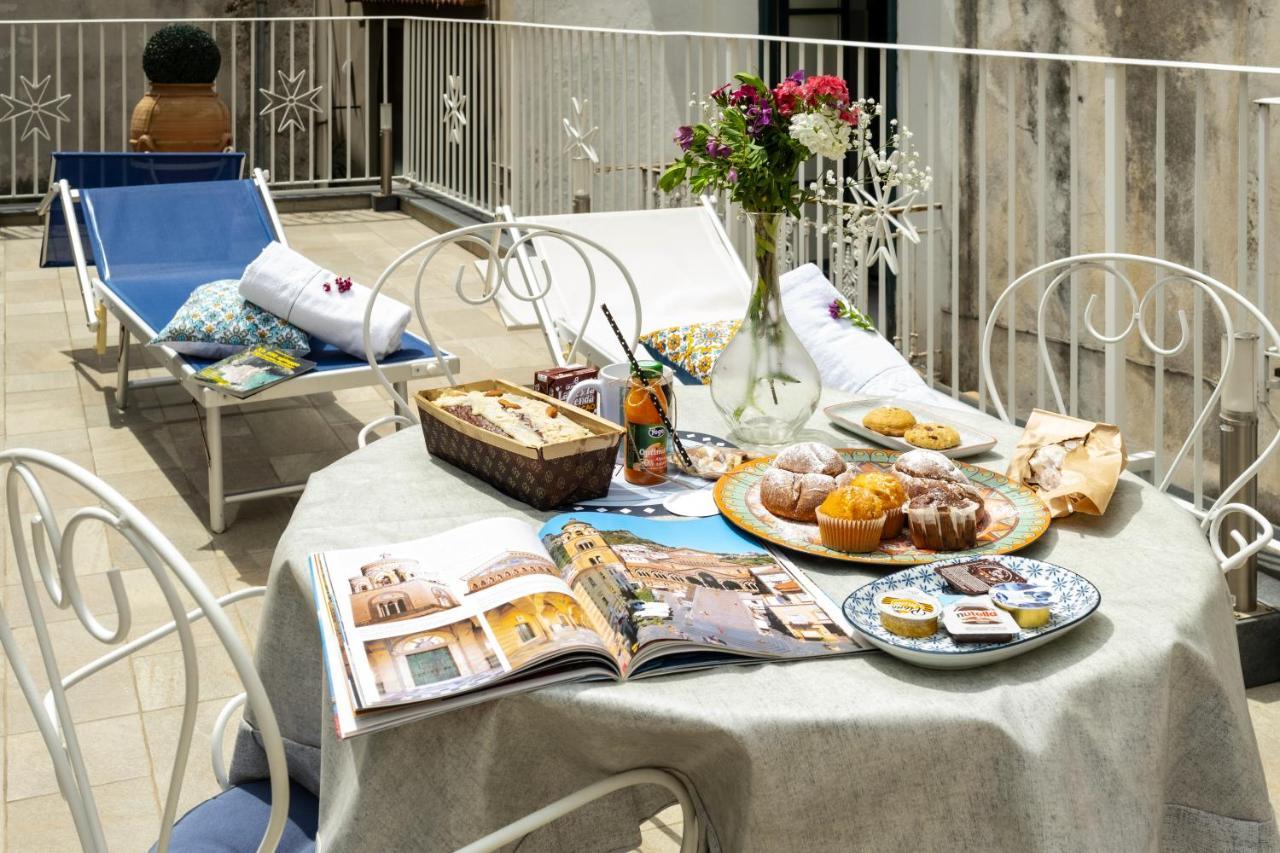 Scirocco - Amazing Flat With Terrace In The Center Leilighet Amalfi Eksteriør bilde