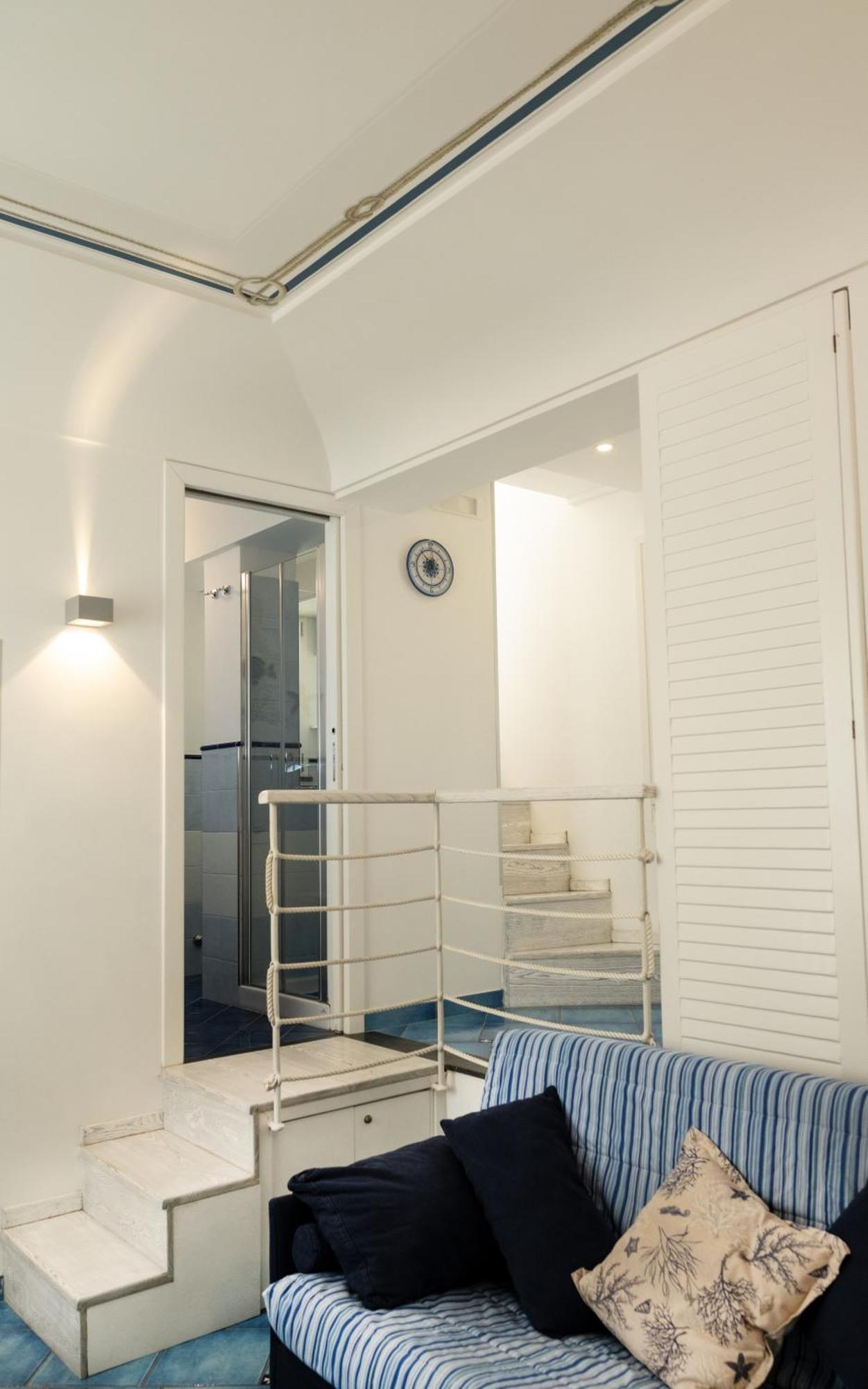 Scirocco - Amazing Flat With Terrace In The Center Leilighet Amalfi Eksteriør bilde