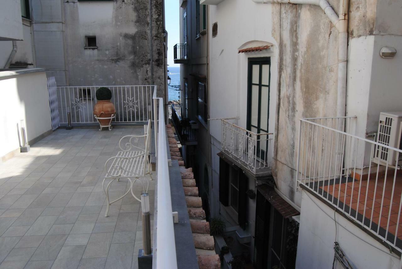 Scirocco - Amazing Flat With Terrace In The Center Leilighet Amalfi Eksteriør bilde