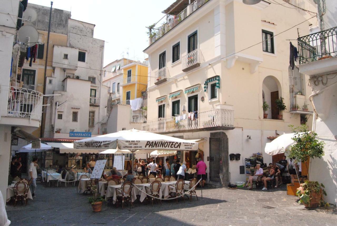 Scirocco - Amazing Flat With Terrace In The Center Leilighet Amalfi Eksteriør bilde
